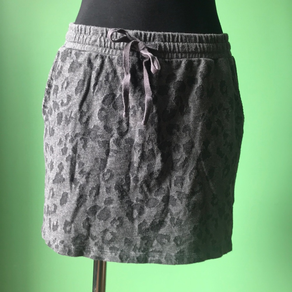 🤍🤍Ann Taylor Loft Leopard Print Skirt🤍🤍